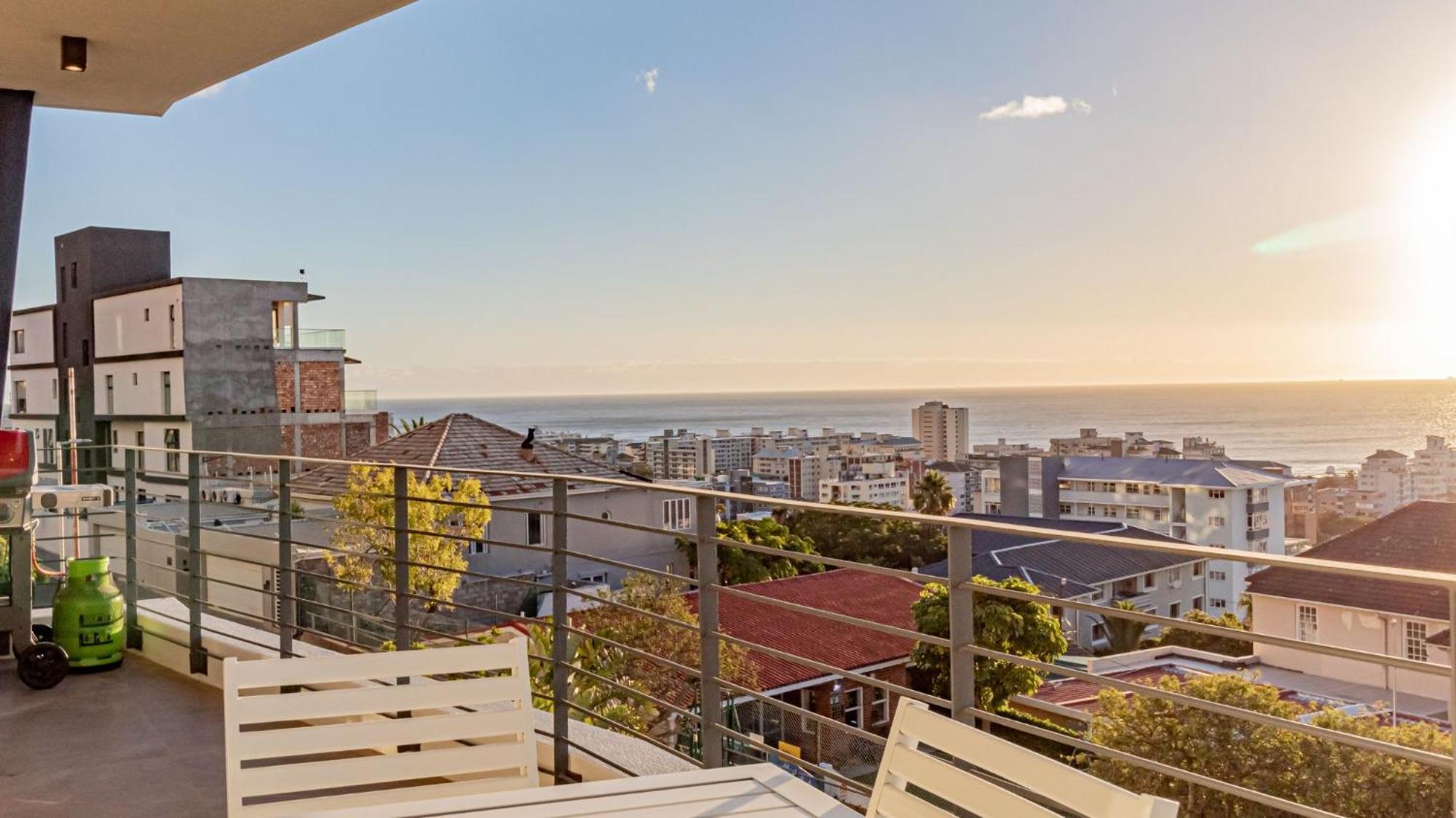 Alpha Sunsets Apartamento